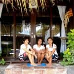 spa-staff Die Mitarbeiterinnen des Spa im Taucher Resort North Bali Beach Cottages